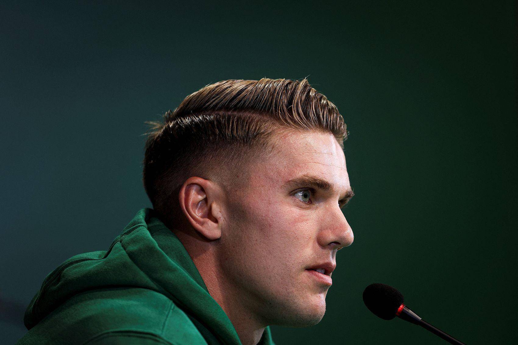 转折点!阿贾克斯手感冰凉;葡超今晨攻防权衡;话题不断;年轻球员得到机会(效力过皇马的中场) 转折点!阿贾克斯手感冰凉;葡超今晨攻防权衡;话题不断;年轻球员得到机会(效力过皇马的中场)